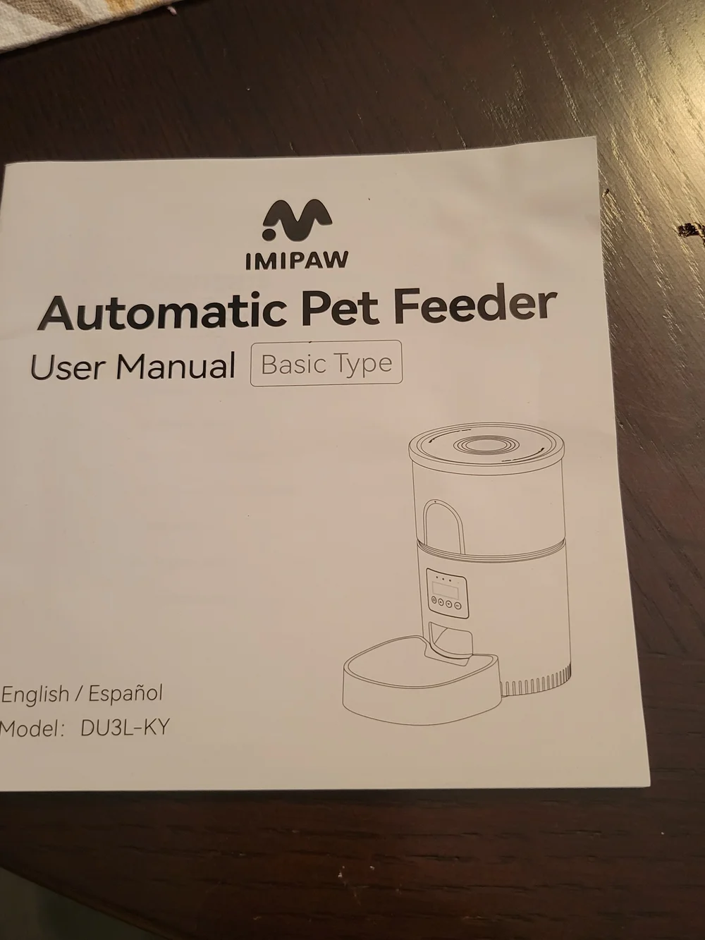 Automatic Pet Feeder in White and Smoke